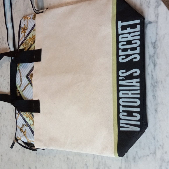 Victoria secret  bag - Picture 3 of 6